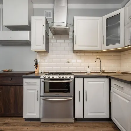 Апартаменты Market Square Corner Kuznicza By Renters *