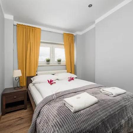 Апартаменты Market Square Corner Kuznicza By Renters
