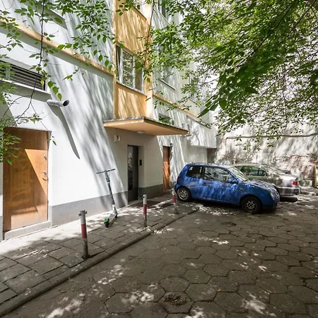 Market Square Corner Kuznicza By Renters Апартаменты Вроцлав